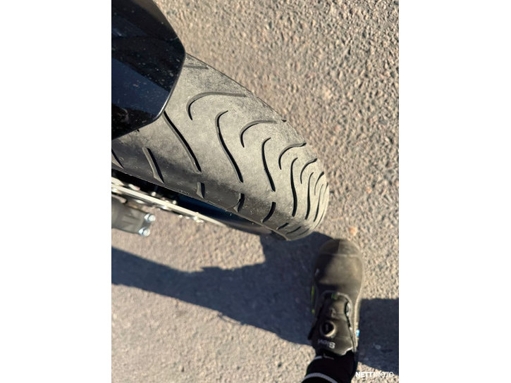 Moottoripyörä Honda NT 2022 24934870