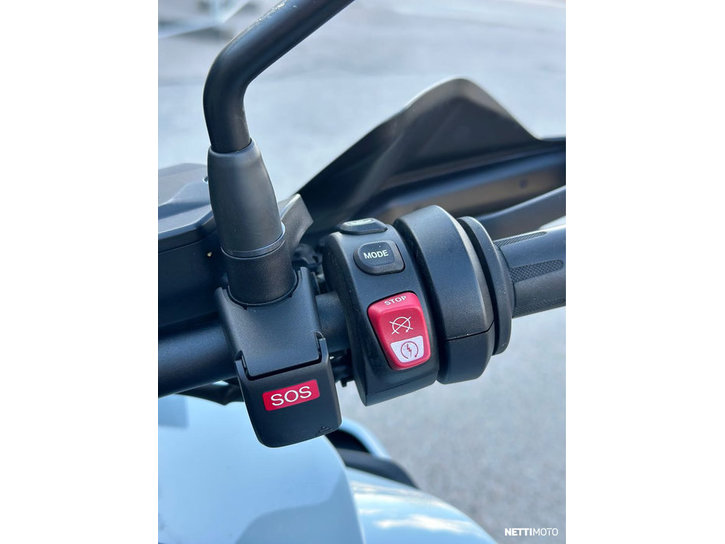 Moottoripyörä BMW S 2020 24935047