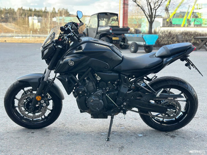 Moottoripyörä Yamaha MT-07 2023 24935223