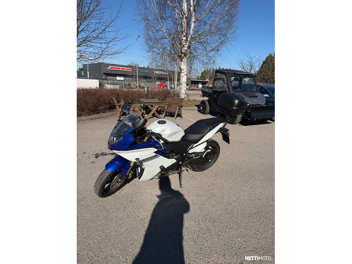 Moottoripyörä Honda CBR 2015 24945482