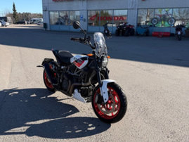 Moottoripyörä Indian FTR 1200 2023 24945579