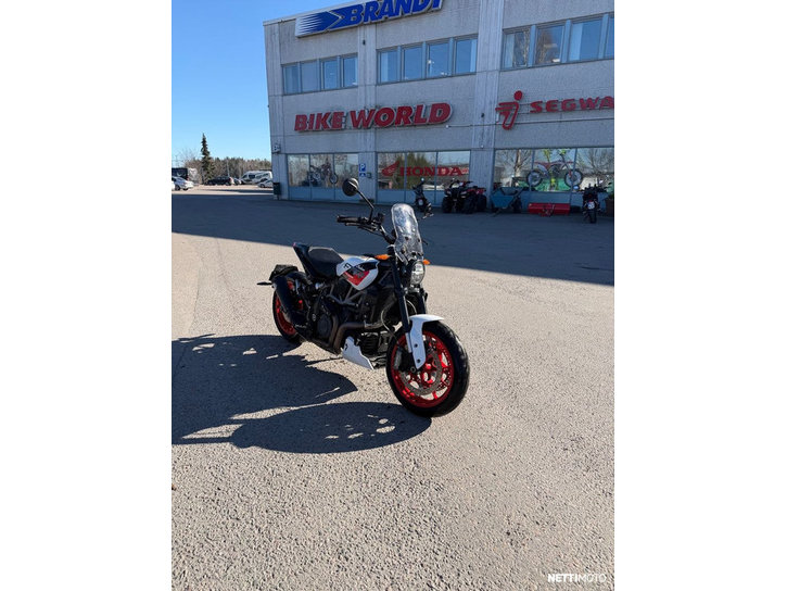 Moottoripyörä Indian FTR 1200 2023 24945579