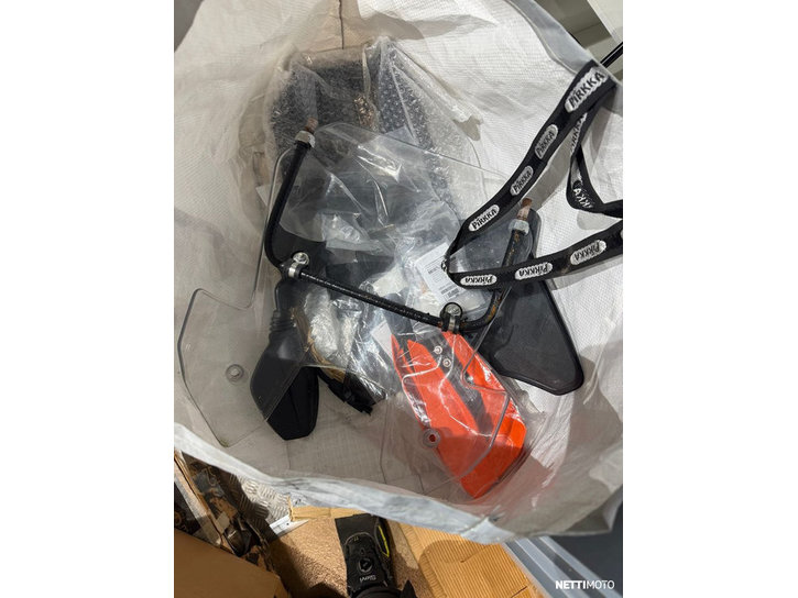 Moottoripyörä KTM 690 2020 24946102