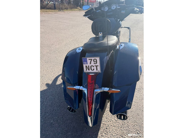 Moottoripyörä Victory Cross 2012 25054791