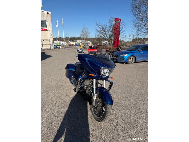 Moottoripyörä Victory Cross 2012 25054793