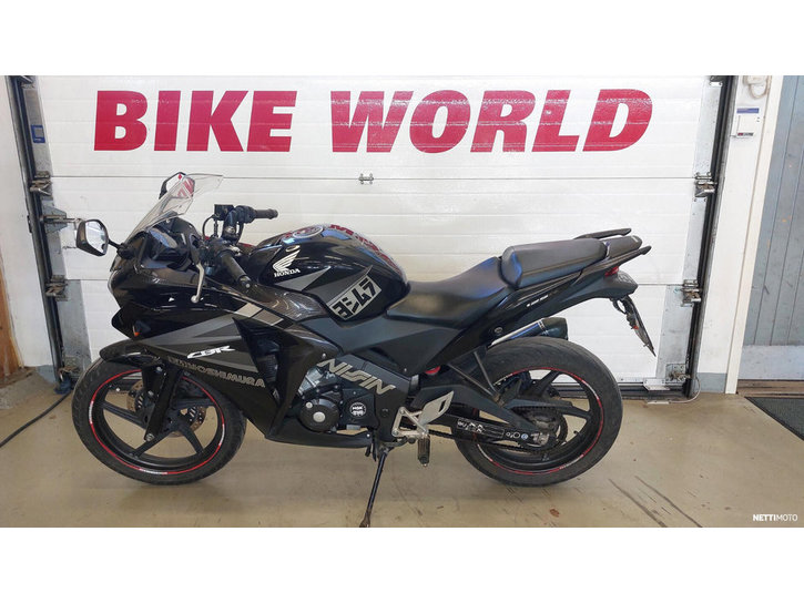 Moottoripyörä Honda CBR 2014 25093957