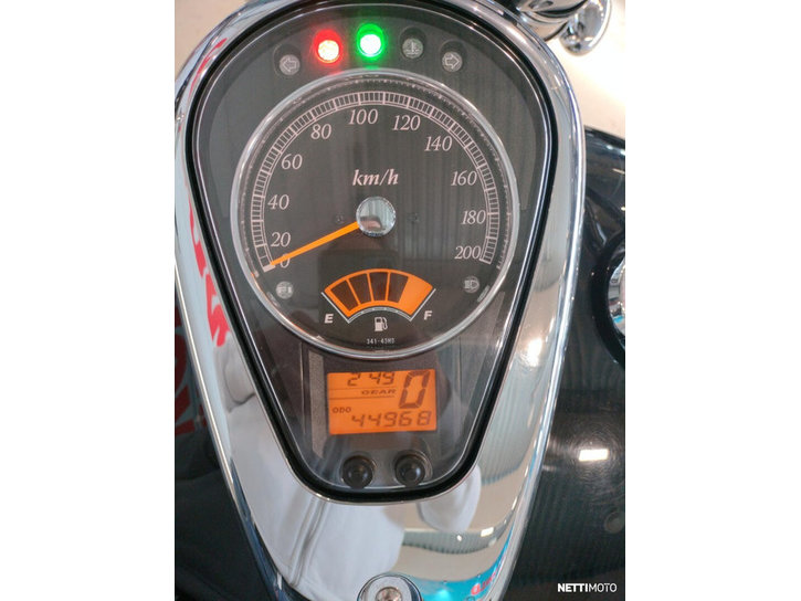 Moottoripyörä Suzuki VL 2010 25097360