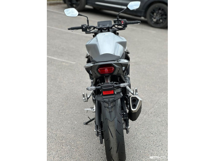 Moottoripyörä Honda CB 2025 25099495