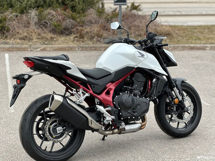 Moottoripyörä Honda CB 2025 25099727