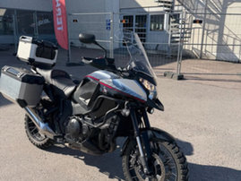 Moottoripyörä Honda VFR 2015 25109528