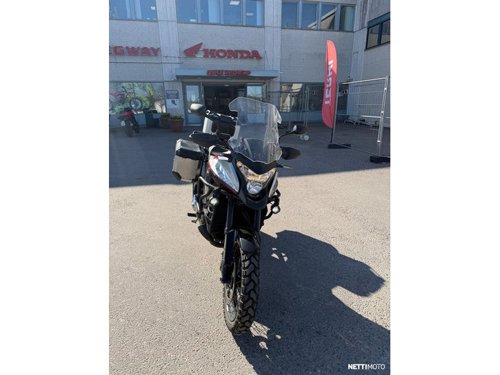 Moottoripyörä Honda VFR 2015 25109529