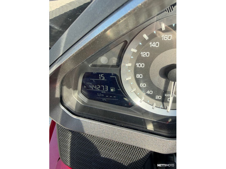 Moottoripyörä Honda GL 2018 25110655