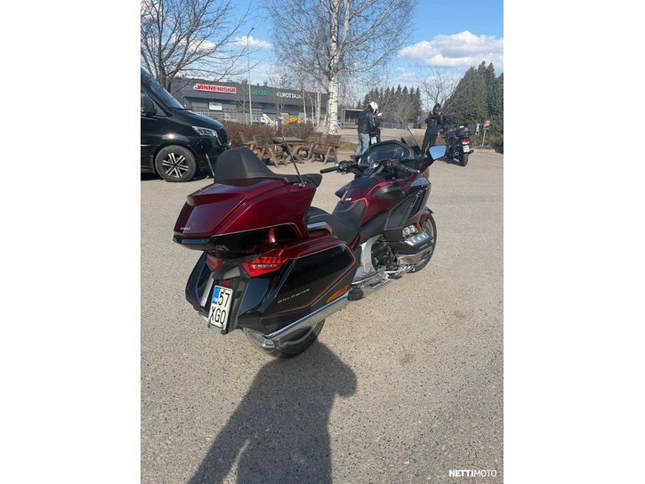 Moottoripyörä Honda GL 2018 25110659