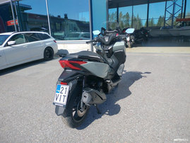 Skootteri Honda Forza 2023 25121480