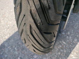 Skootteri Honda Forza 2023 25121488