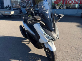 Skootteri Honda Forza 2025 25149874
