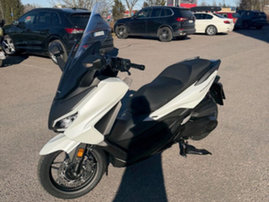 Skootteri Honda Forza 2025 25149878