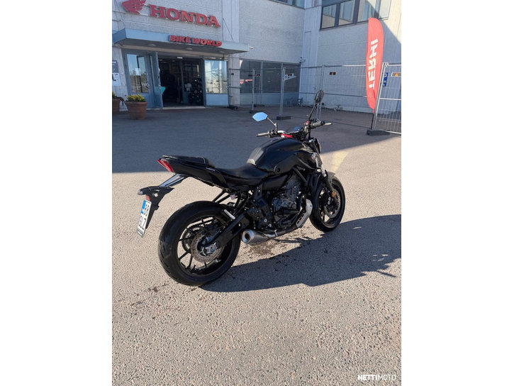 Moottoripyörä Yamaha MT-07 2024 25155367