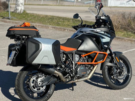 Moottoripyörä KTM 1290 Super Adventure S 2019 25194642