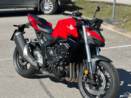 Moottoripyörä Honda CB 2025 25196256