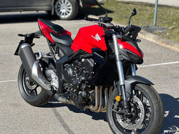 Moottoripyörä Honda CB 2025 25196256