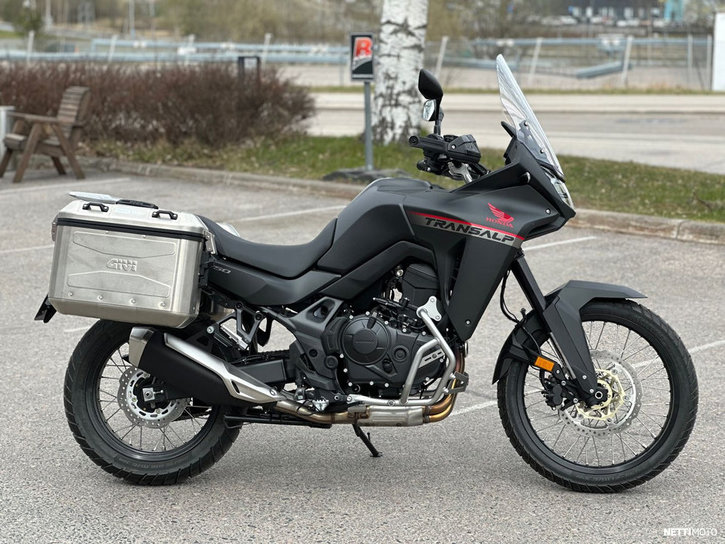 Moottoripyörä Honda XL 2024 25208241