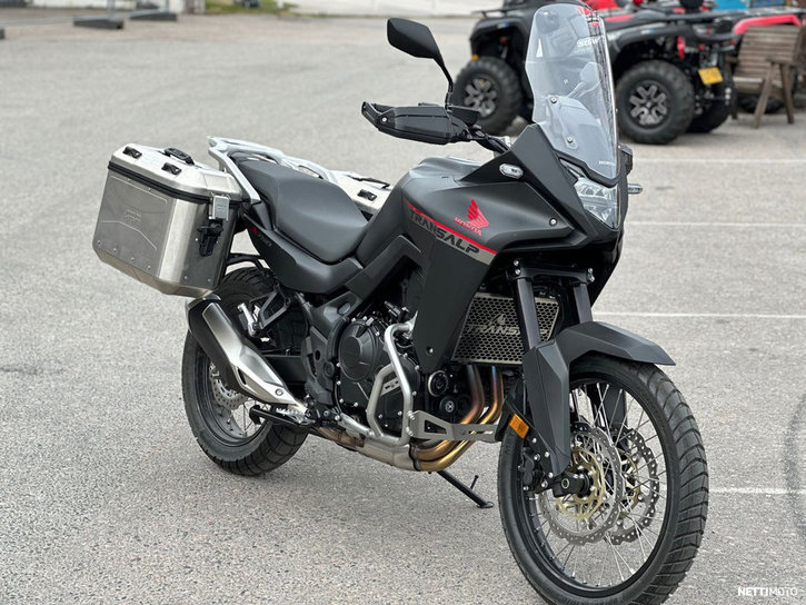 Moottoripyörä Honda XL 2024 25208243