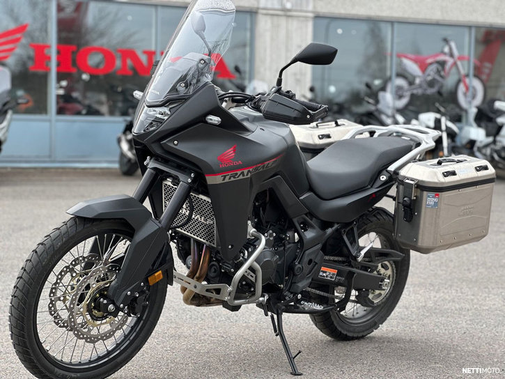 Moottoripyörä Honda XL 2024 25208249