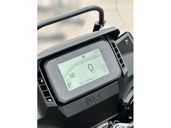 Moottoripyörä Honda NX 2024 25209459
