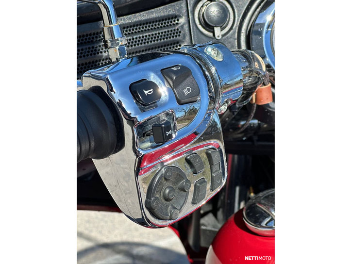 Moottoripyörä Indian Chieftain 2014 25210411