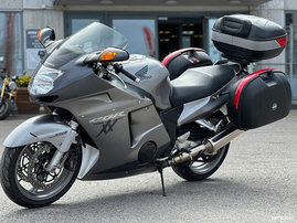 Moottoripyörä Honda CBR 2006 25220896