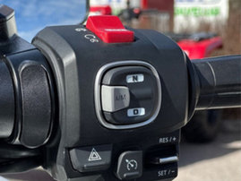 Moottoripyörä Honda GL 2022 25222085