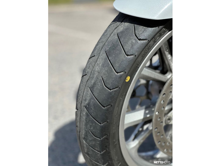 Moottoripyörä Honda GL 2022 25222086