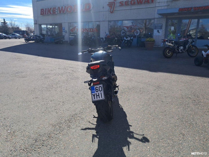 Moottoripyörä Honda CB 2024 25267260