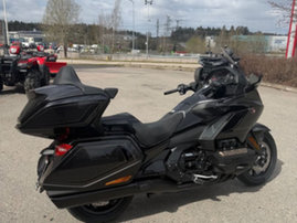 Moottoripyörä Honda GL 2026 25278861