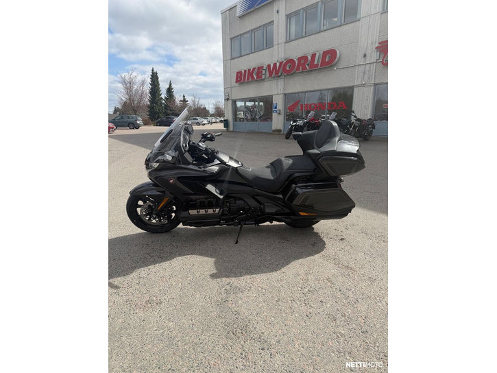 Moottoripyörä Honda GL 2026 25278874