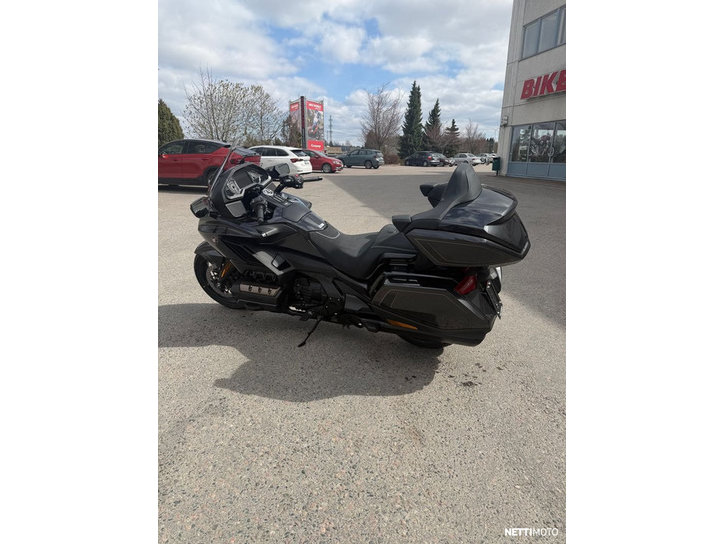 Moottoripyörä Honda GL 2026 25278877