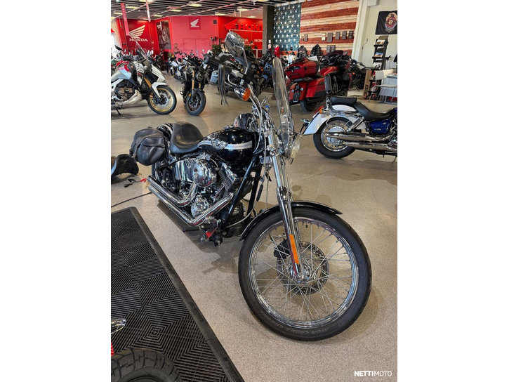 Moottoripyörä Harley-Davidson Softail 2003 25290507