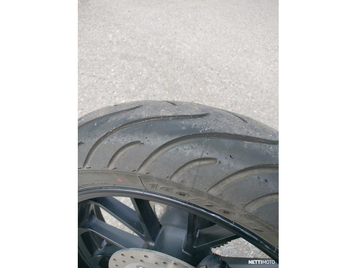 Moottoripyörä Yamaha YZF-R 2023 25298406