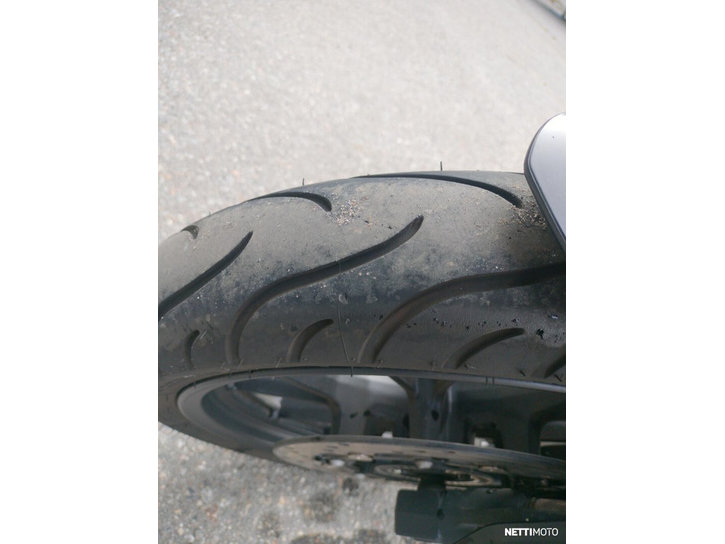 Moottoripyörä Yamaha YZF-R 2023 25298444