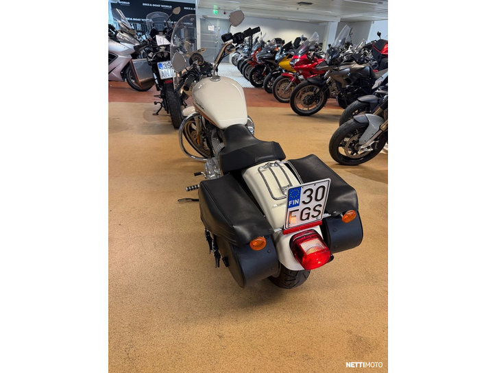 Moottoripyörä Harley-Davidson Sportster 2011 25343148