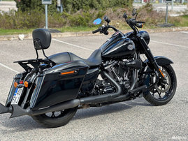 Moottoripyörä Harley-Davidson Touring 2022 25364503