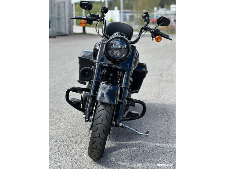Moottoripyörä Harley-Davidson Touring 2022 25364507