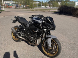 Moottoripyörä Yamaha MT-10 2016 25373243