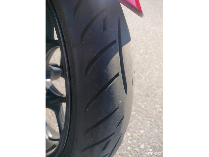Moottoripyörä Honda NC 2015 25388125