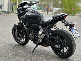 Moottoripyörä Yamaha MT-07 2015 25421306