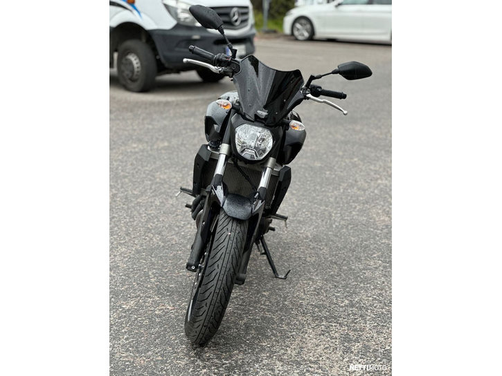 Moottoripyörä Yamaha MT-07 2015 25421307