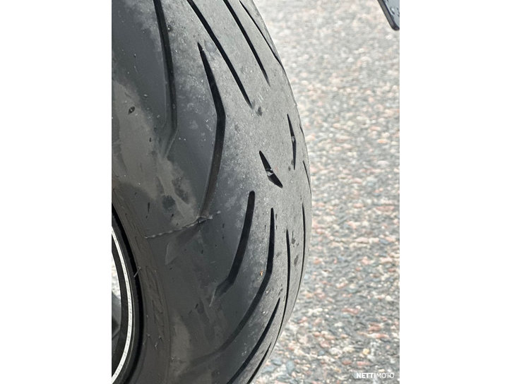 Moottoripyörä Yamaha MT-07 2015 25421312