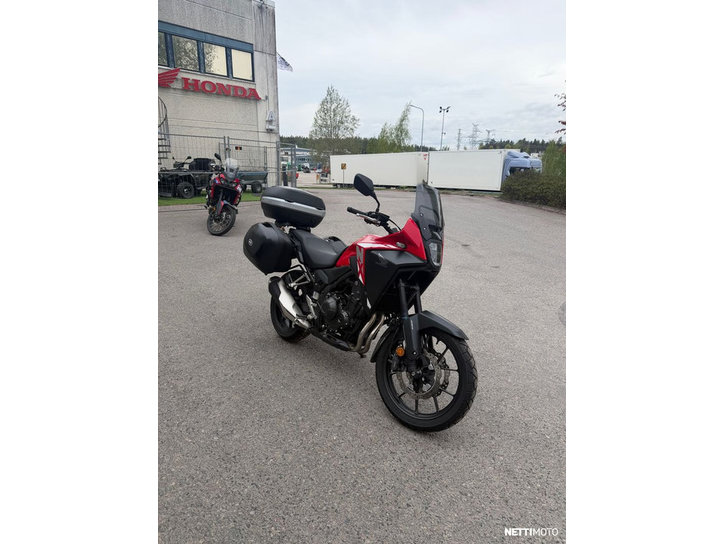 Moottoripyörä Honda NX 2024 25428274