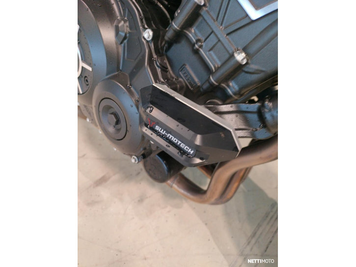 Moottoripyörä Honda CB 2023 25428489